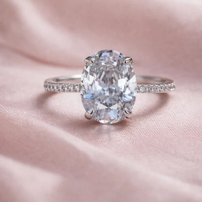 5 CARAT Işıklı kutuda kadın oval gümüş yüzük (pırlanta Işıltılı)